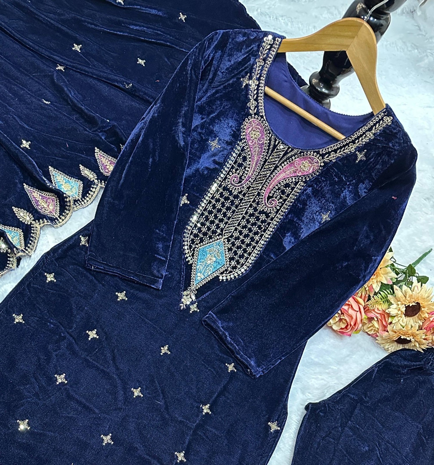 Ethnic Wear Heavy Viscos Velvet Salwar Kameez With Blue Dupatta For Women &Girls