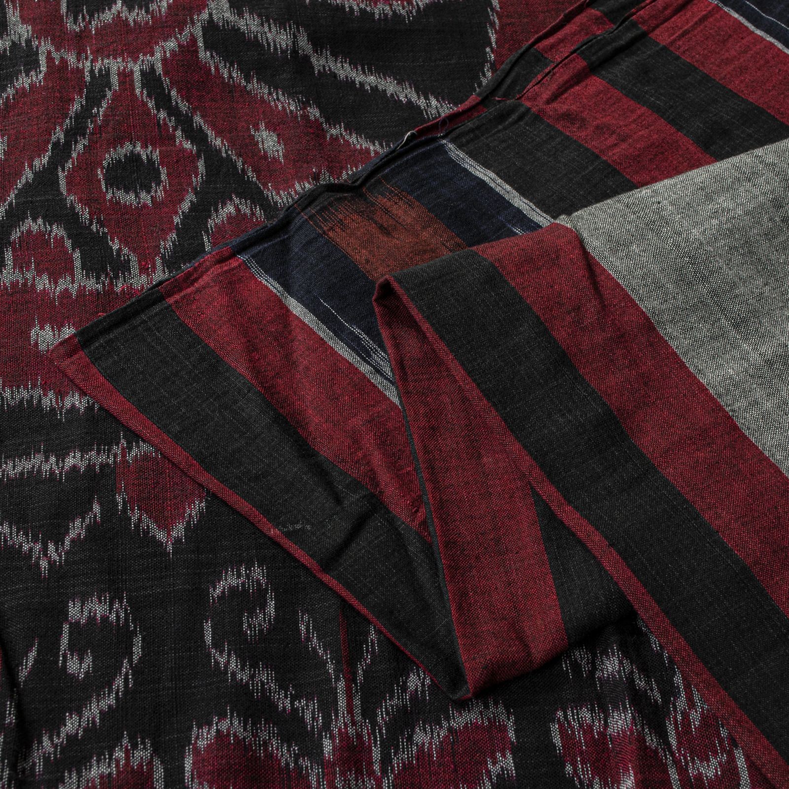 Sanskriti Vintage Black Pure Cotton Saree Ikat Hand Woven Sambhalpuri 5.5Yd Sari