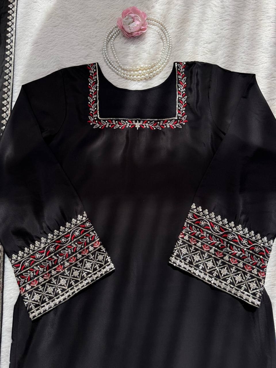 Ethnic Look Natural Crep Black Farshi Palazzo Suit With Dupatta For Women Wear