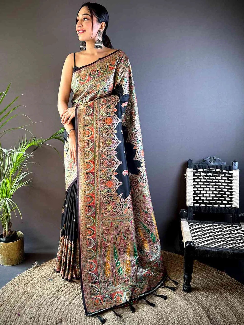 Women Saree Silk Blend Saree Black Color Traditional Party Wear With Blouse