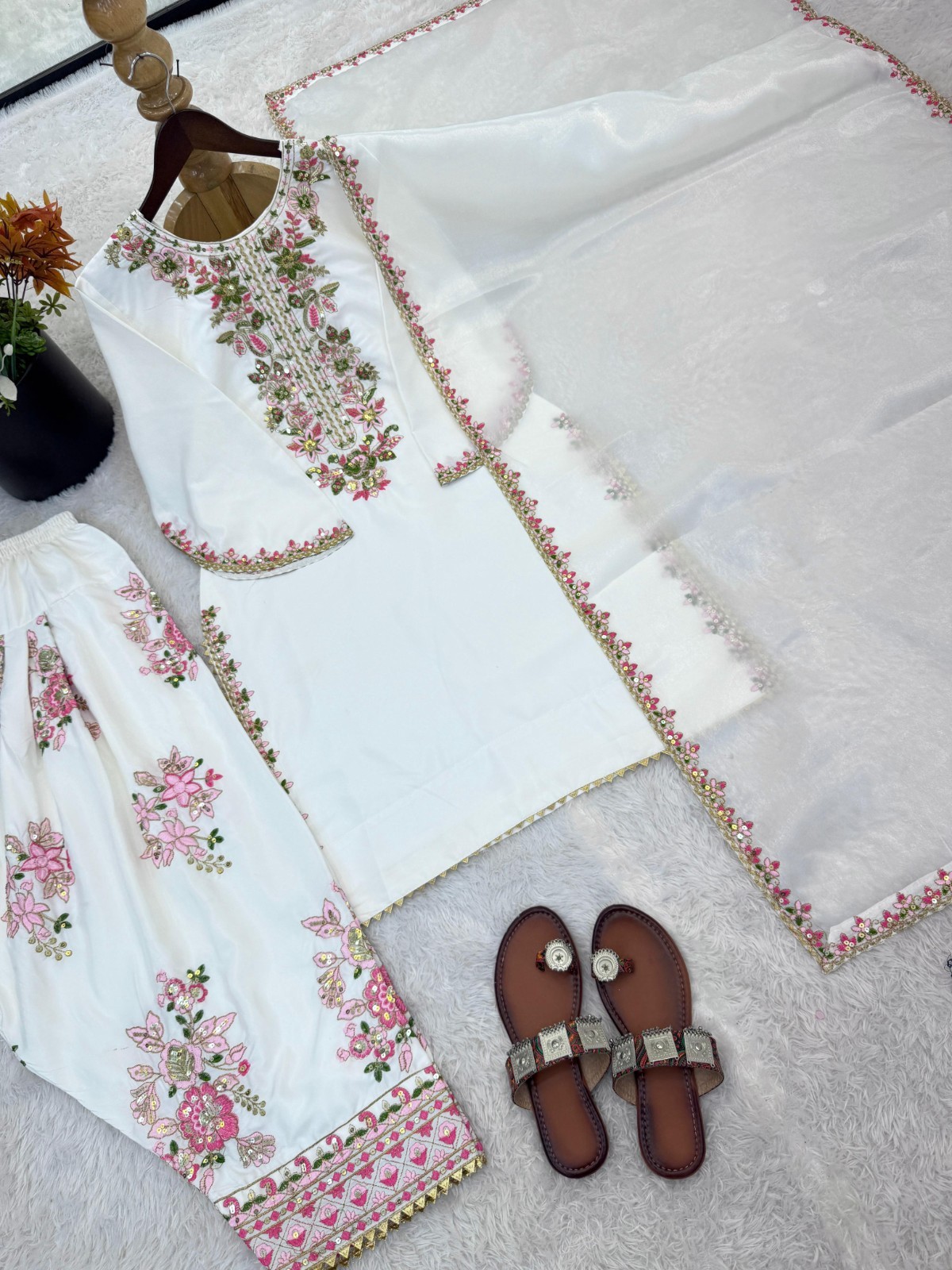 3 PIECE PAKISTANI DESIGNER FARSHI SHALWAR SUIT WEDDING PARTY WEAR WOMEN EID NEW