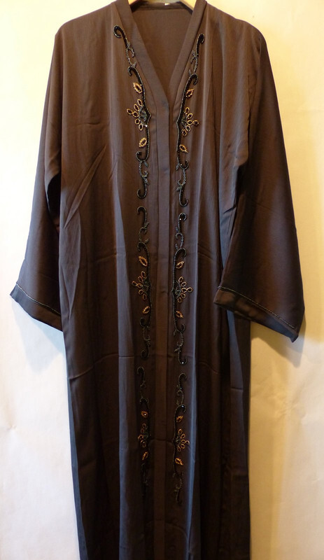 TRADITIONAL INDIAN NAVY BLUE SASH AND KAFTAN W/ BLUE & GOLD EMBROIDERY SIZE 58
