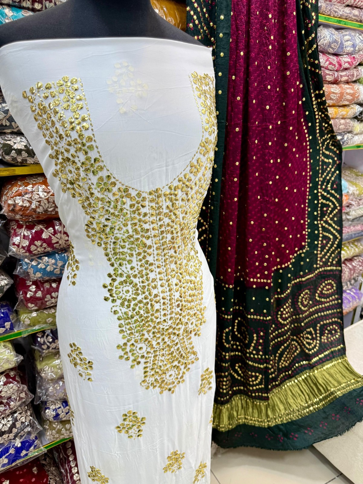 Latest Wedding Collection ❤ Pure Indian gajji silk dupata chunri & Heavy Mukesh