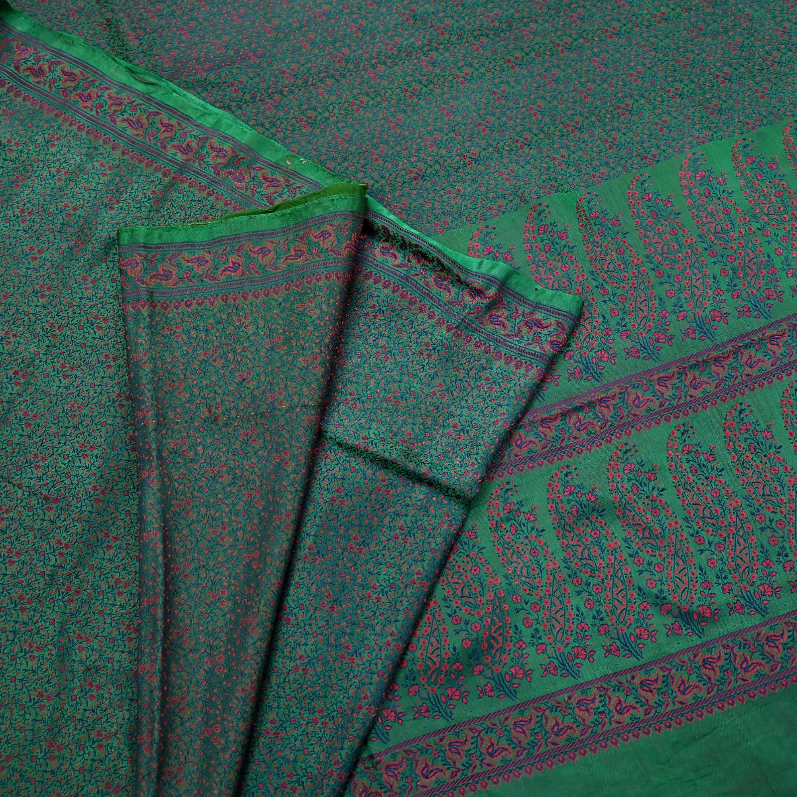 Vintage Green Banarasi Silk Saree Pure Satin Silk Handwoven Tanchoi Fabric 5yard