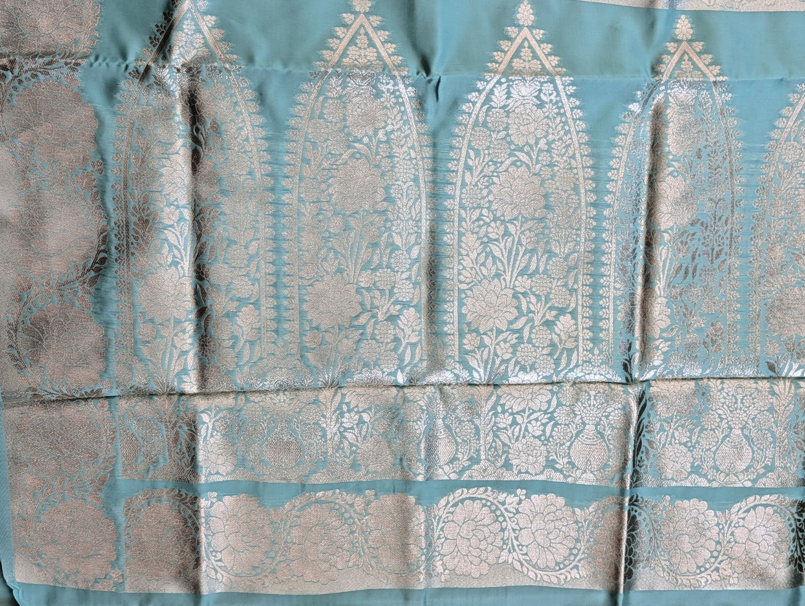 Saree Banarasi Kanjivaram Green Silver Zari Woven Attached Blouse
