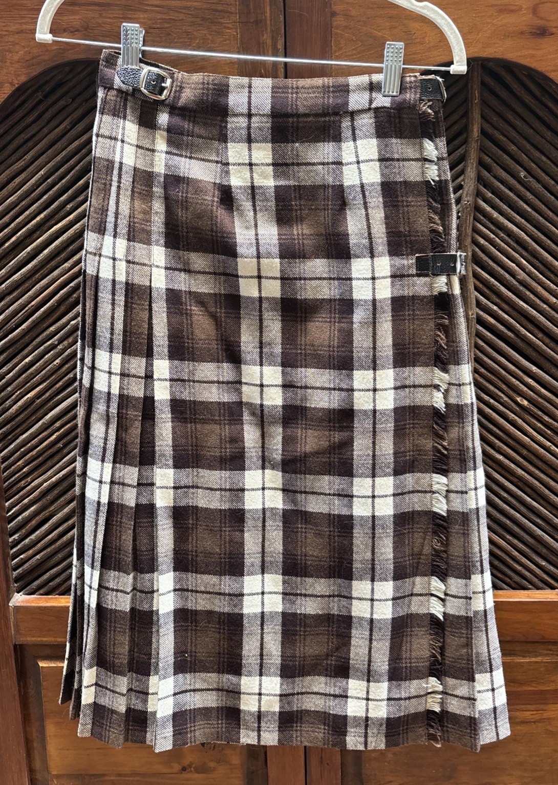 VTG 100 Pure Wool Hyland Kilt Scotland Plaid Tartan Brown Sz 26 Adjustable