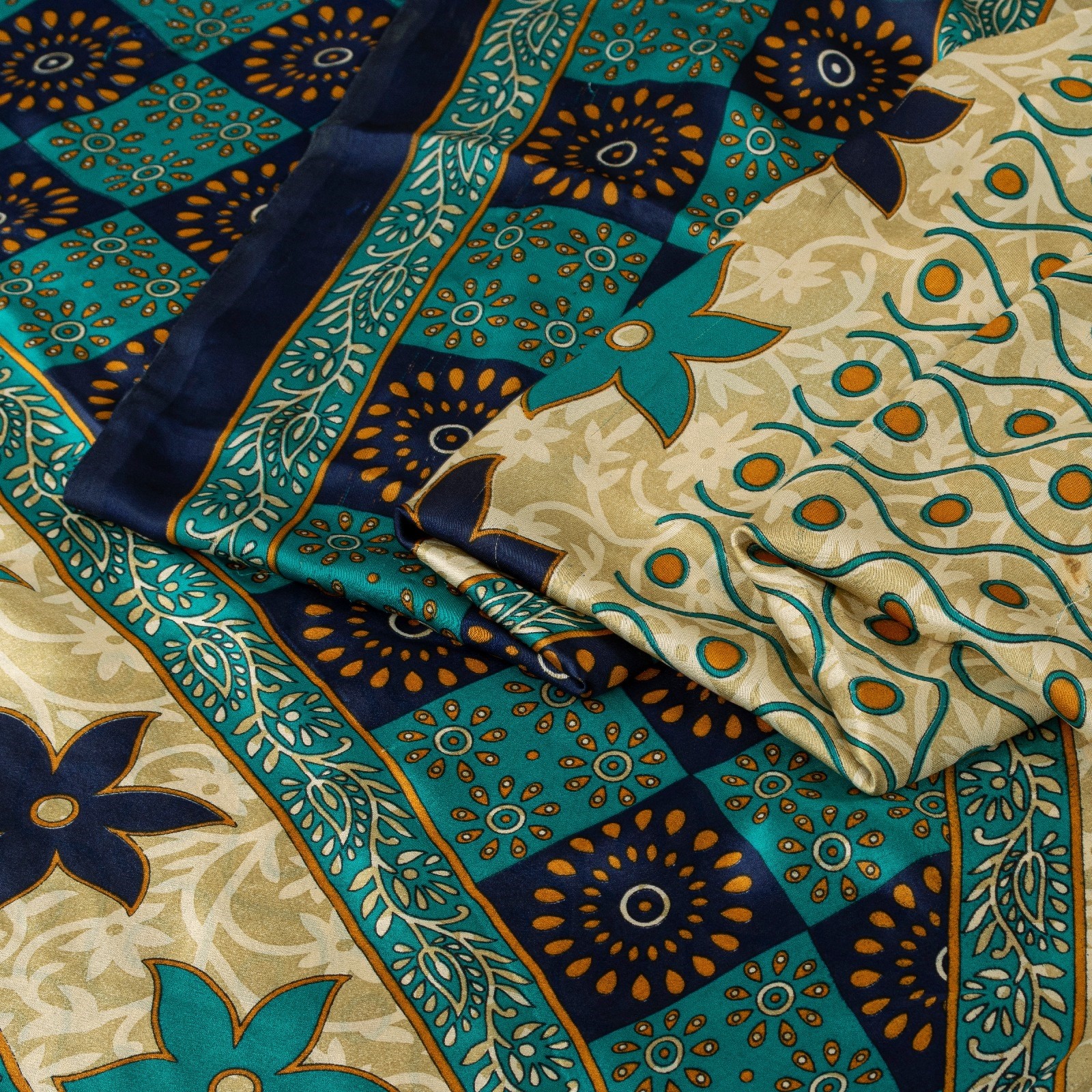 Sanskriti Vintage Sarees Cream Moss Crepe Floral Geometric Print 5+Yd India Sari