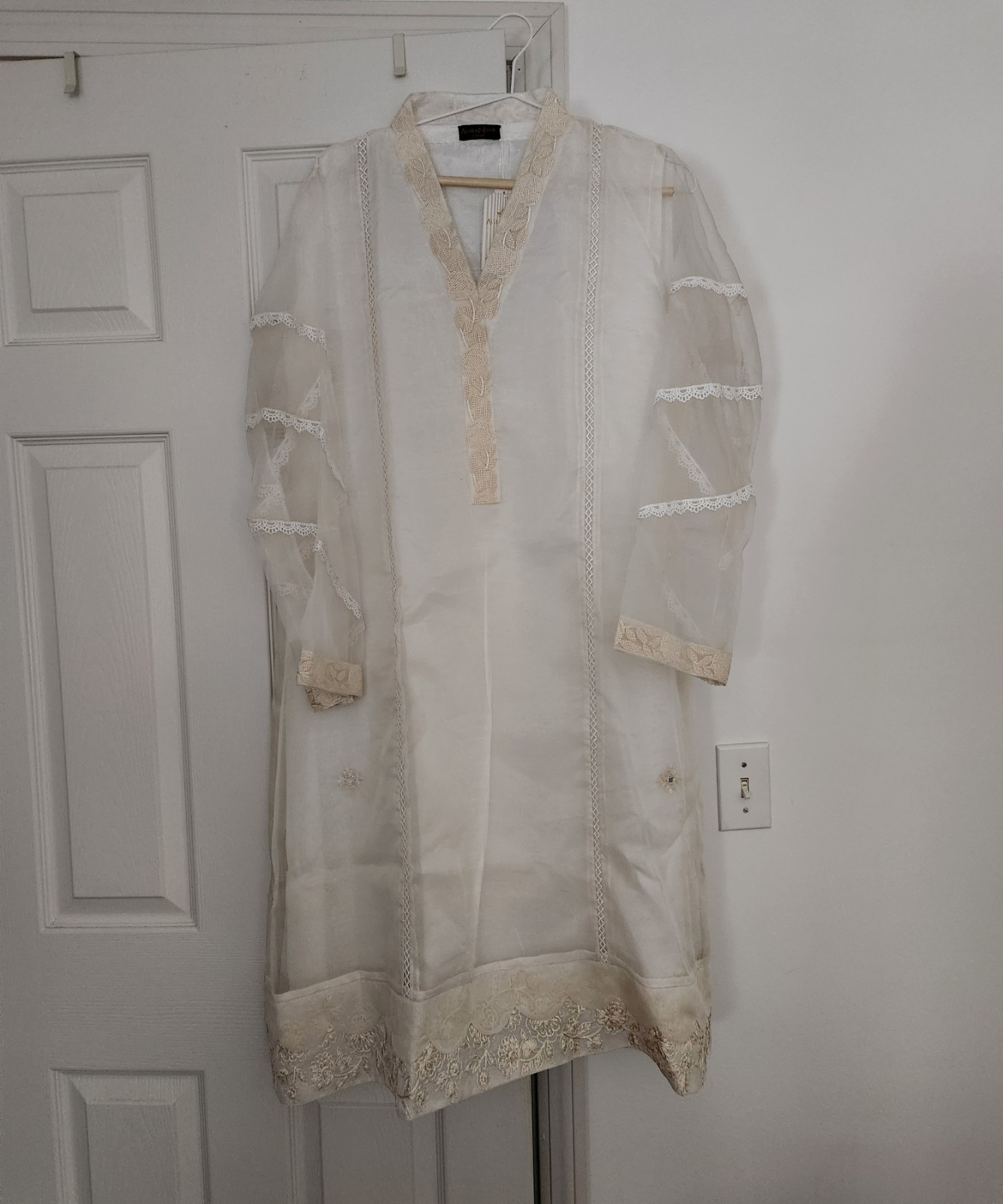 Agha Noor Kurta