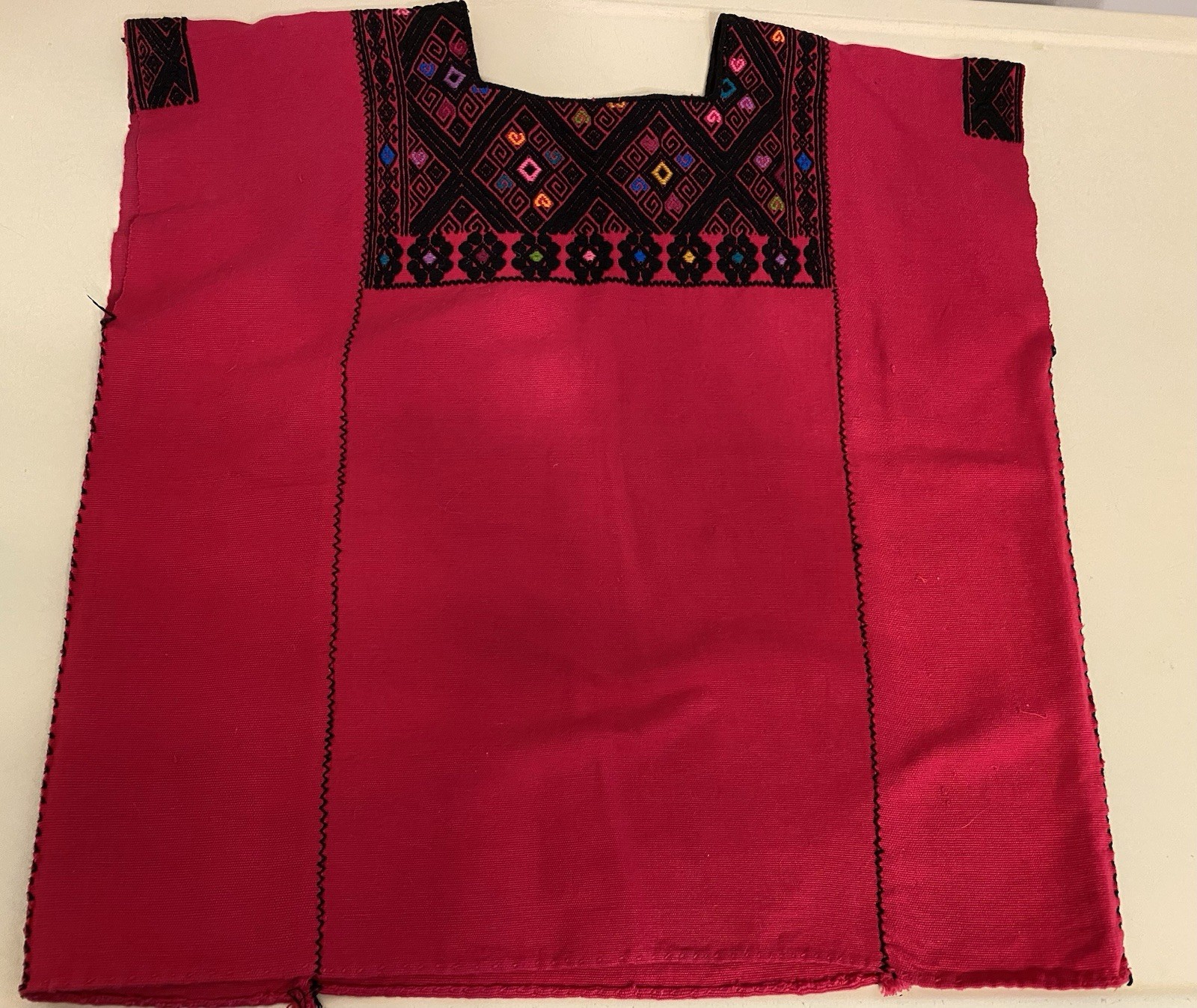Vintage Raspberry Pink Red Guatemalan Geometric Embroidery Huipil Blouse Shirt S