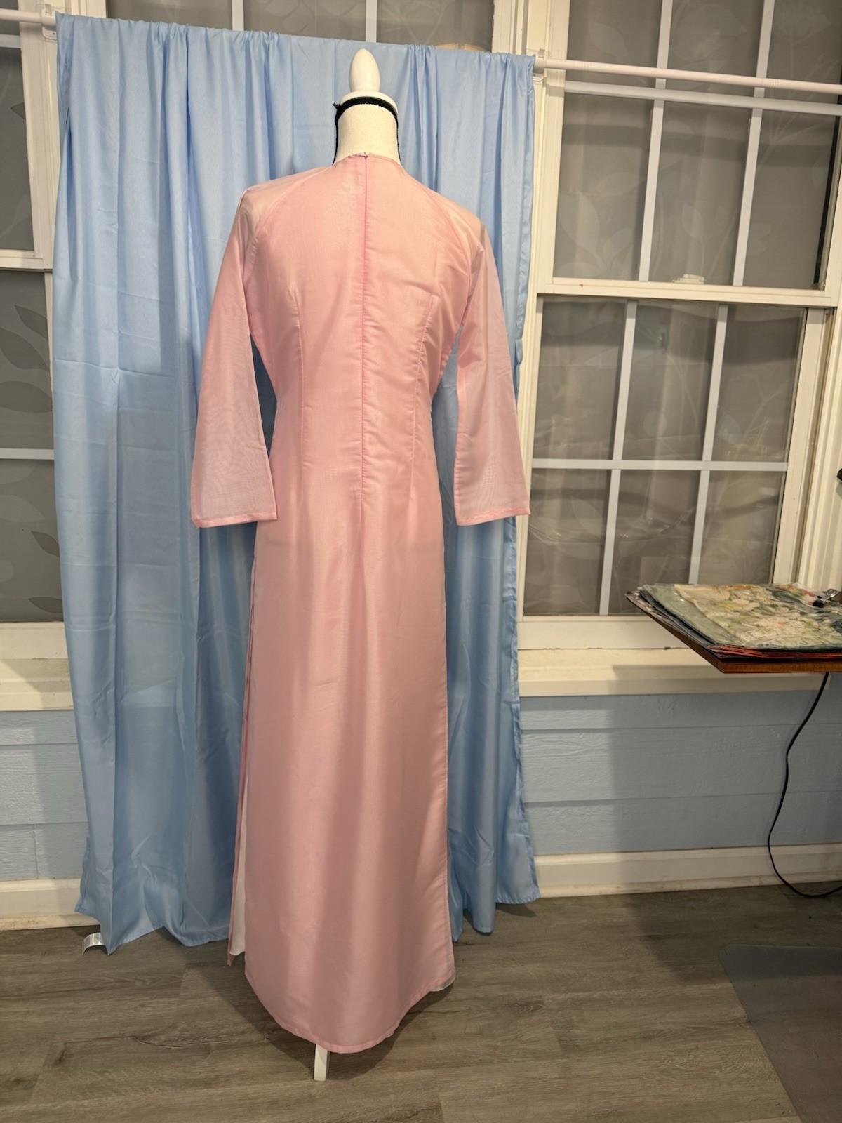Áo dài Vietnam Tờ double layers, embroidery Size 2xL, us L